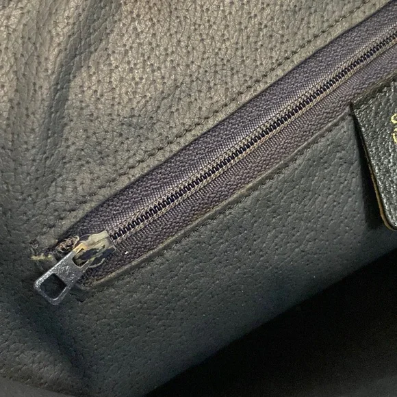 Sold! Not Available Anymore. Authentic vintage Gucci - AS IS - Picture 11 of 16